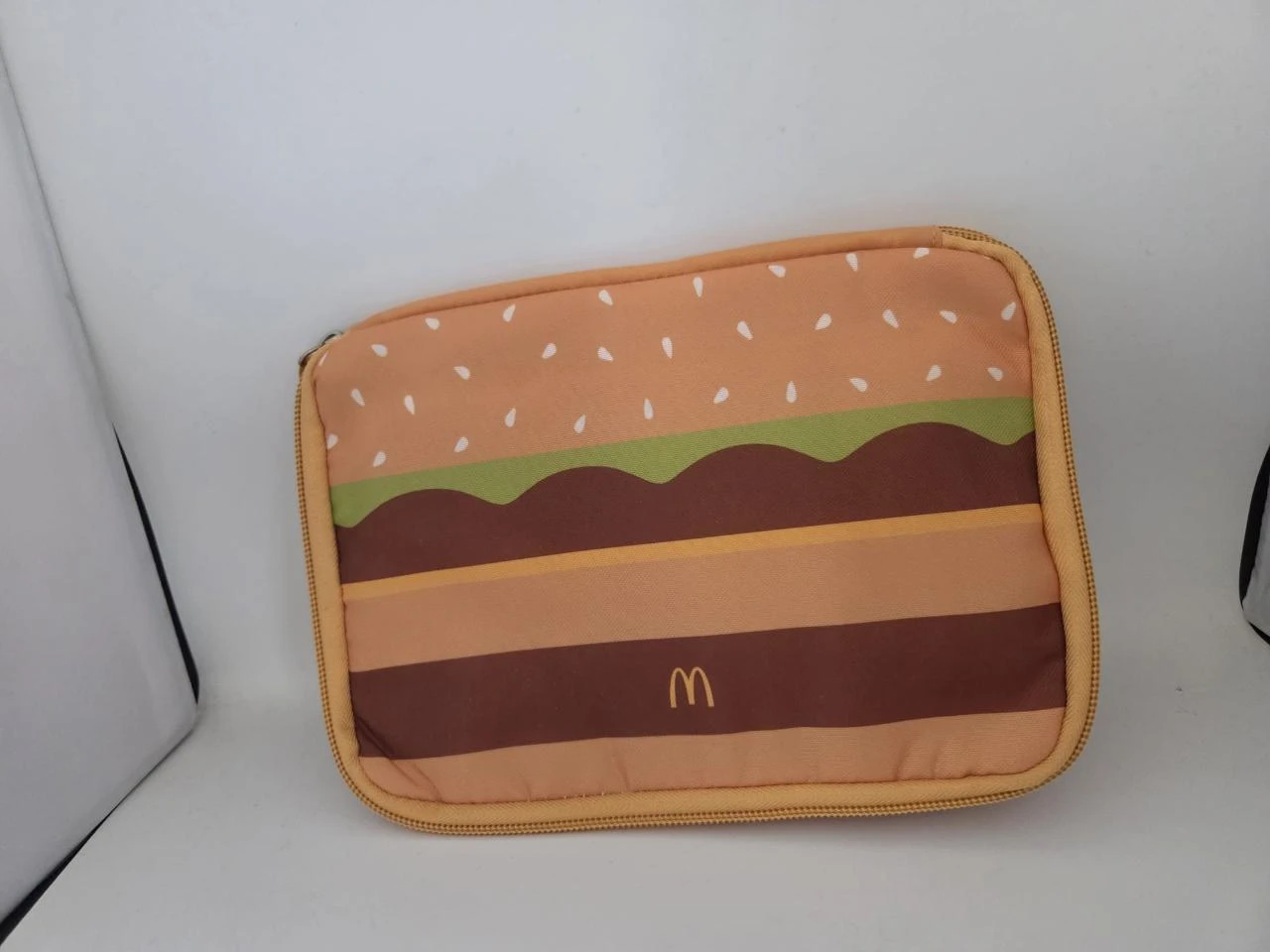 McDonald’s Hamburger Design Organizer Pouch – With Handle – photo 3